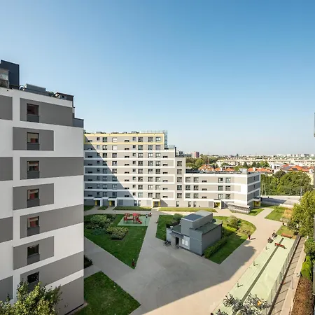 Ochota Spacious Apartment Warsaw
